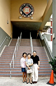 Ed with his wife and daughter at Pui Ching